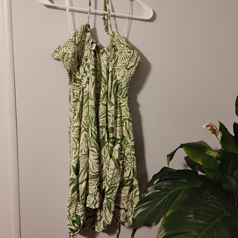 Angie Women's Medium Green And White Leaf Print Vacation Dress